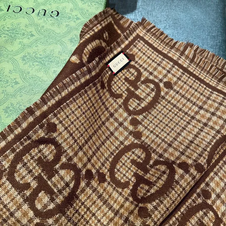 スーパーコピー グッチ マフラー