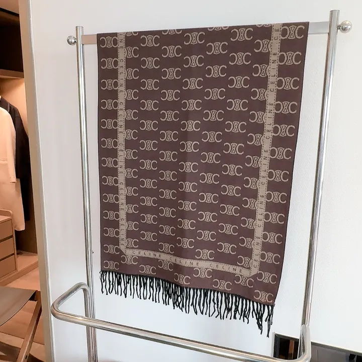 スーパーコピー セリーヌ マフラー