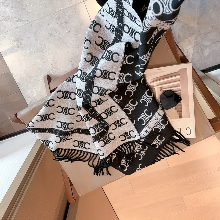 スーパーコピー セリーヌ マフラー