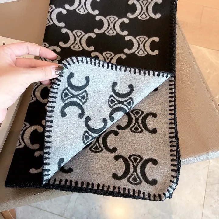 スーパーコピー セリーヌ マフラー