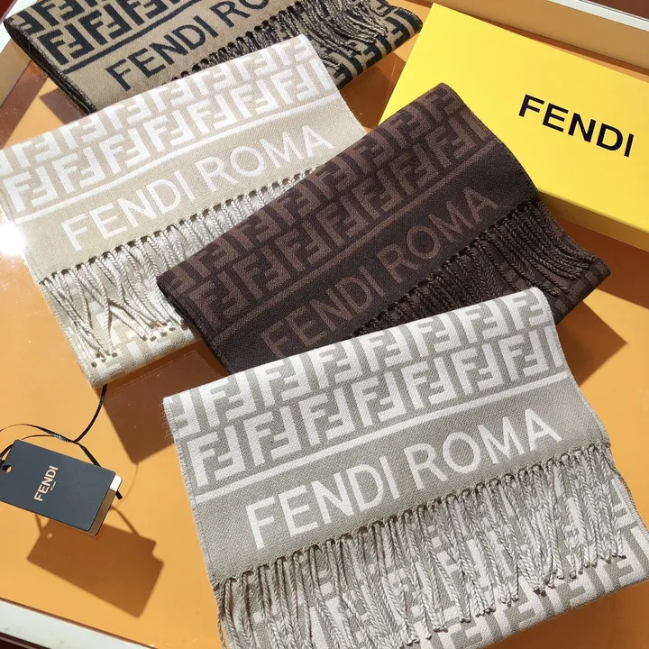 スーパーコピー フェンディ マフラー