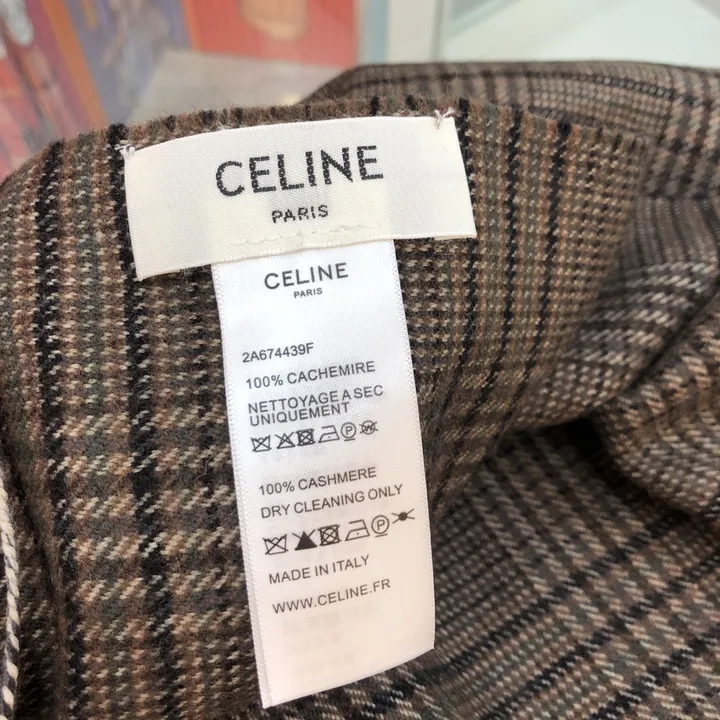 スーパーコピー セリーヌ マフラー