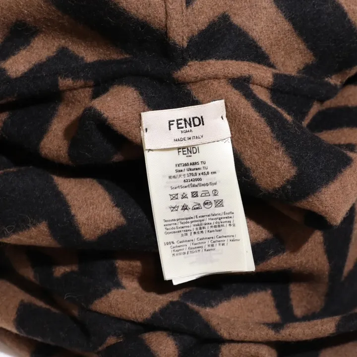 スーパーコピー フェンディ マフラー