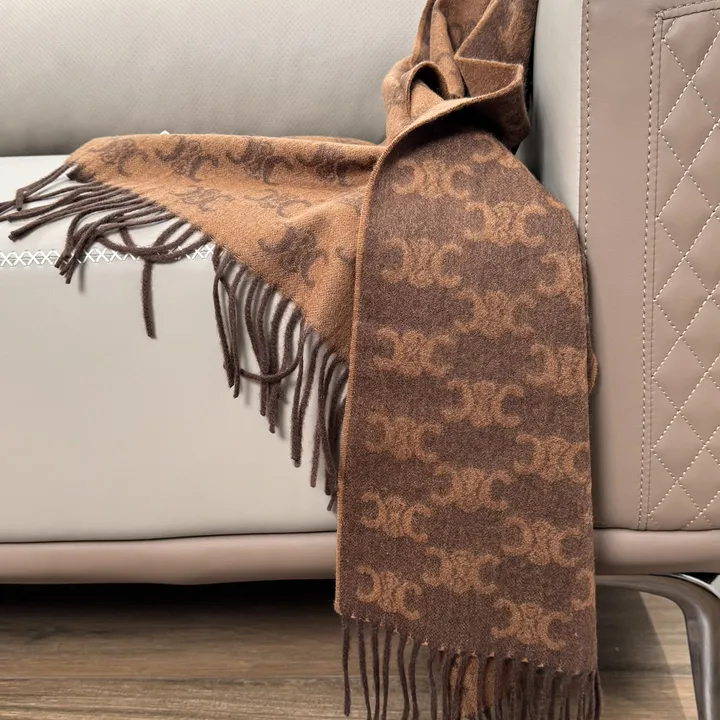 スーパーコピー セリーヌ マフラー