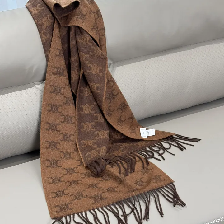 スーパーコピー セリーヌ マフラー