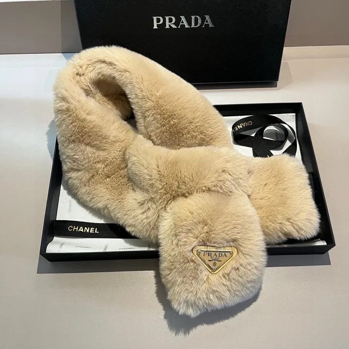 スーパーコピー プラダ マフラー