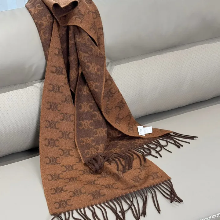 スーパーコピー セリーヌ マフラー