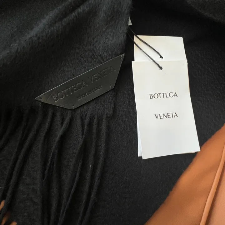 スーパーコピー フェンディ マフラー