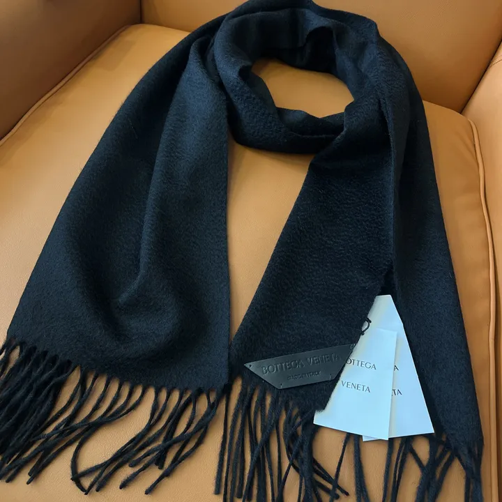 スーパーコピー フェンディ マフラー