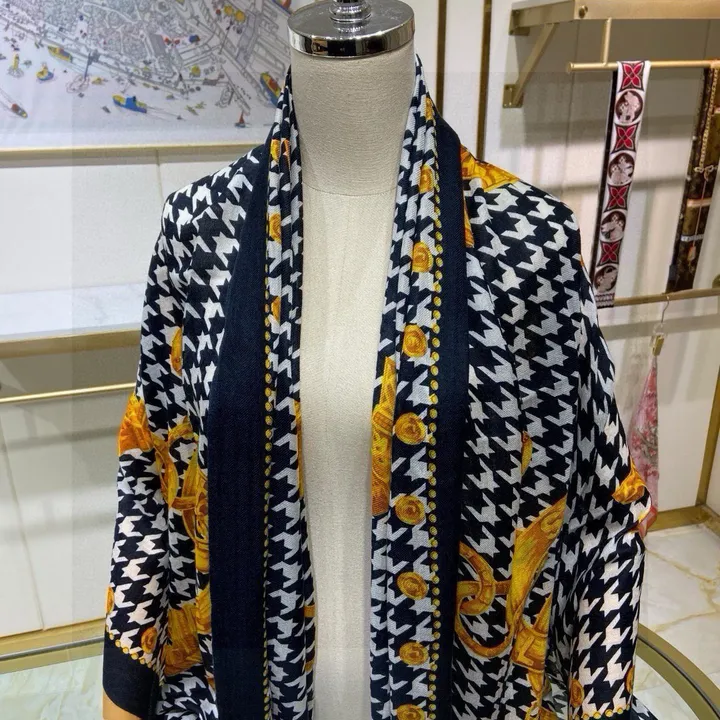 スーパーコピー セリーヌ マフラー