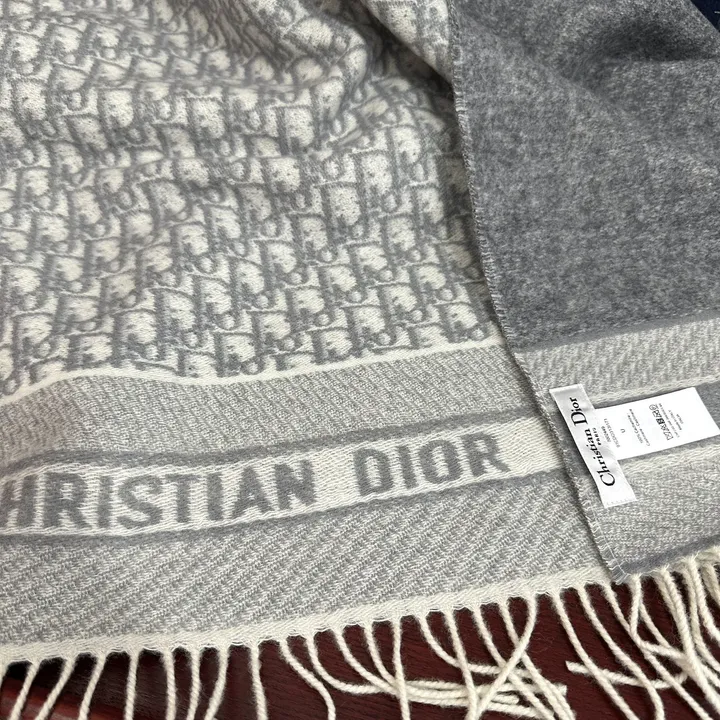 スーパーコピー ディオール マフラー