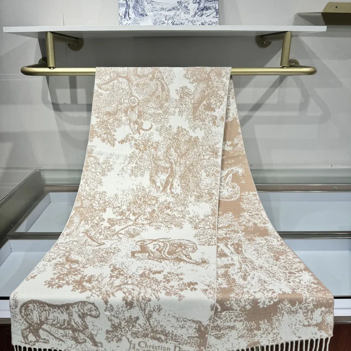 スーパーコピー ディオール マフラー