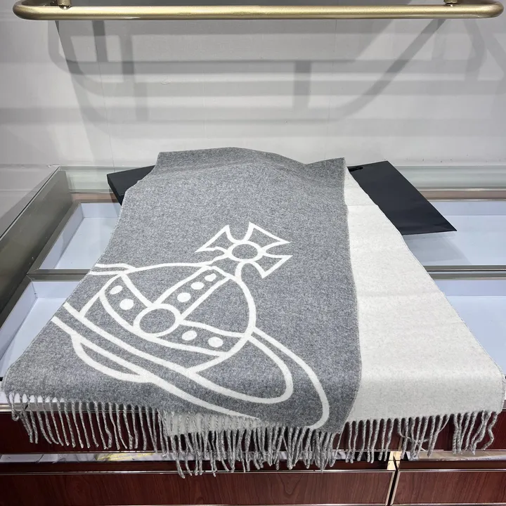 スーパーコピー ヴィヴィアン・ウエストウッド マフラー