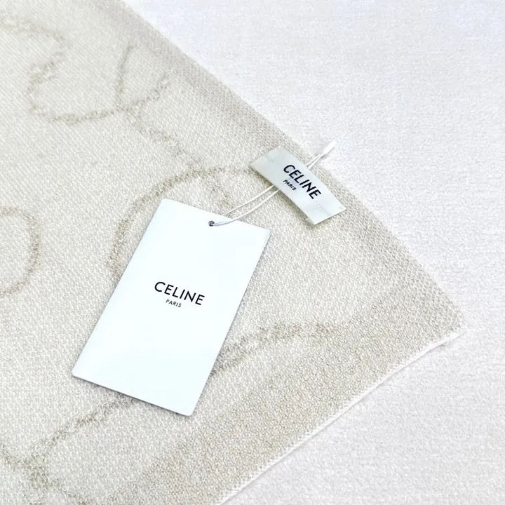 スーパーコピー セリーヌ マフラー