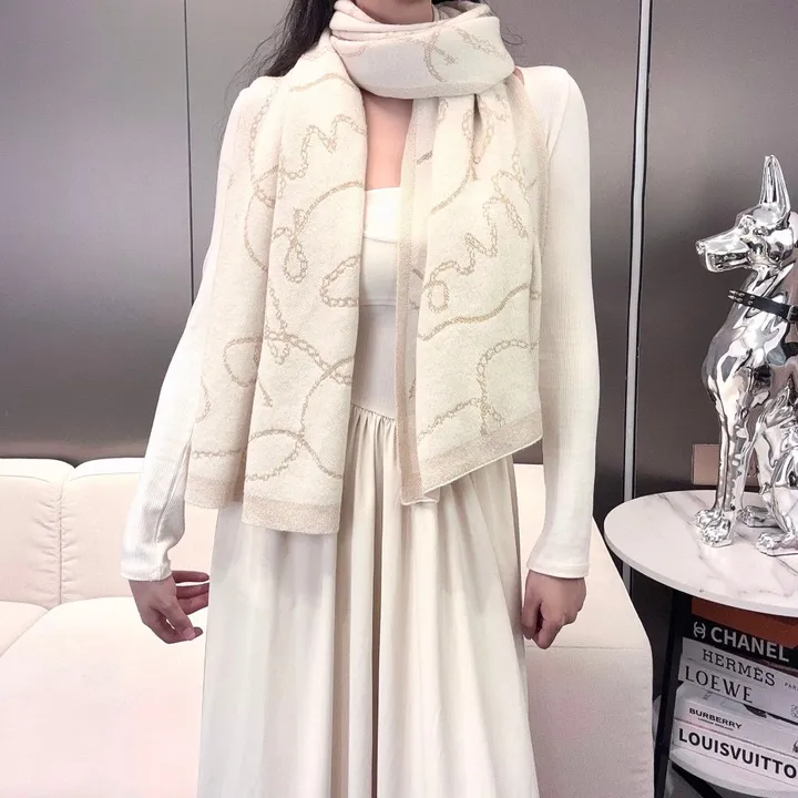 スーパーコピー セリーヌ マフラー