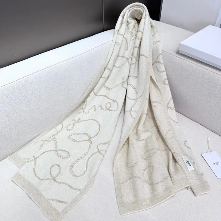 スーパーコピー セリーヌ マフラー