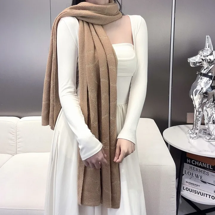 スーパーコピー セリーヌ マフラー