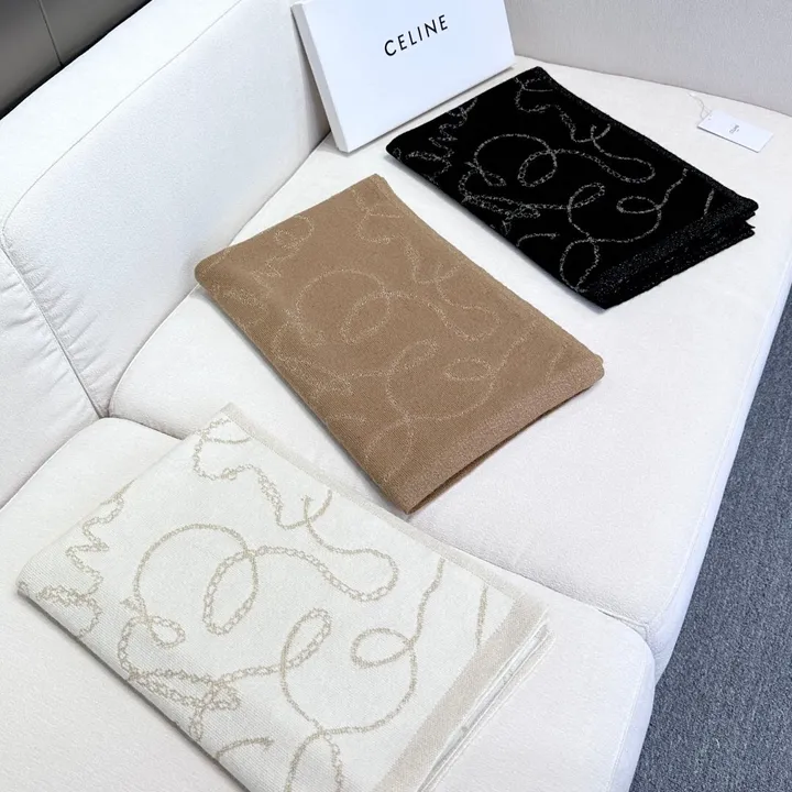 スーパーコピー セリーヌ マフラー