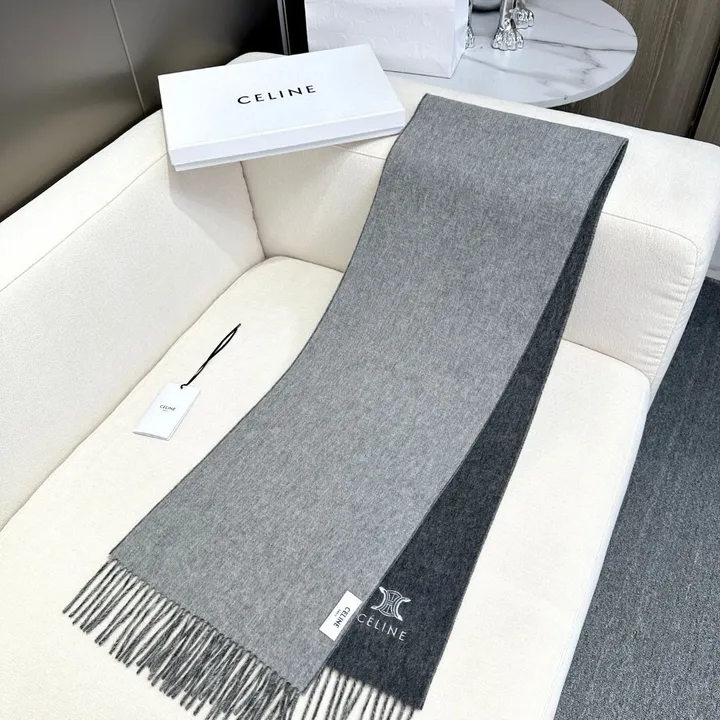 スーパーコピー セリーヌ マフラー