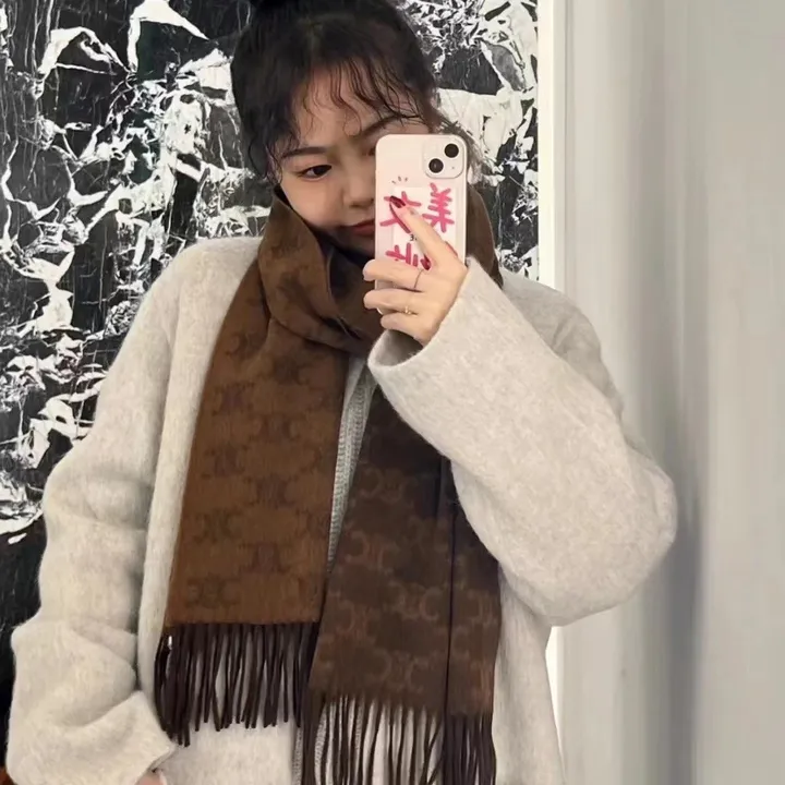 スーパーコピー セリーヌ マフラー