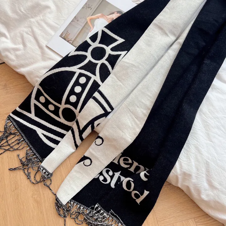 スーパーコピー ヴィヴィアン・ウエストウッド マフラー