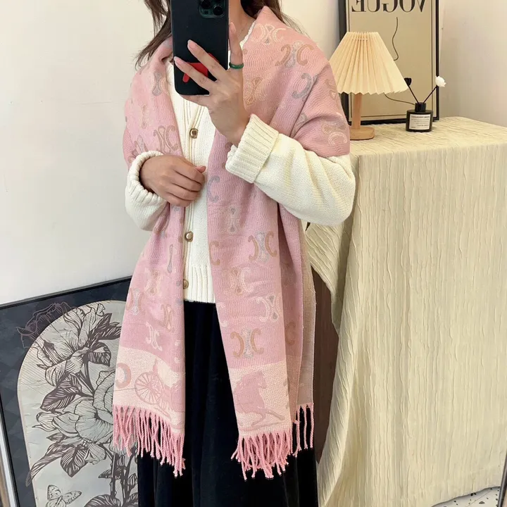 スーパーコピー セリーヌ マフラー