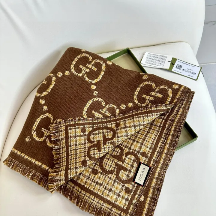 スーパーコピー グッチ マフラー