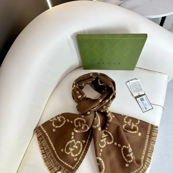 スーパーコピー グッチ マフラー