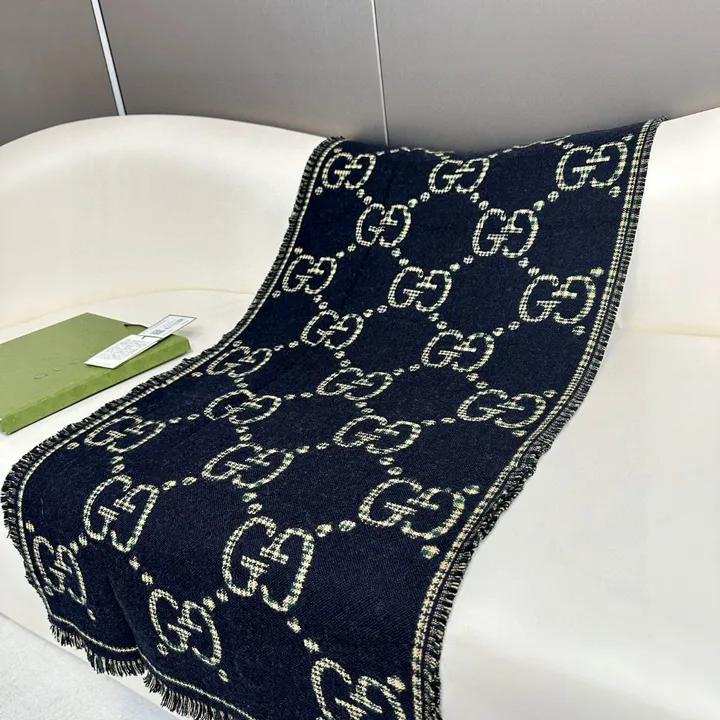 スーパーコピー グッチ マフラー