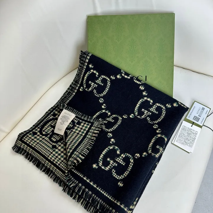 スーパーコピー グッチ マフラー