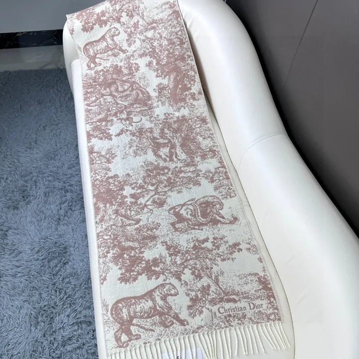 スーパーコピー ディオール マフラー