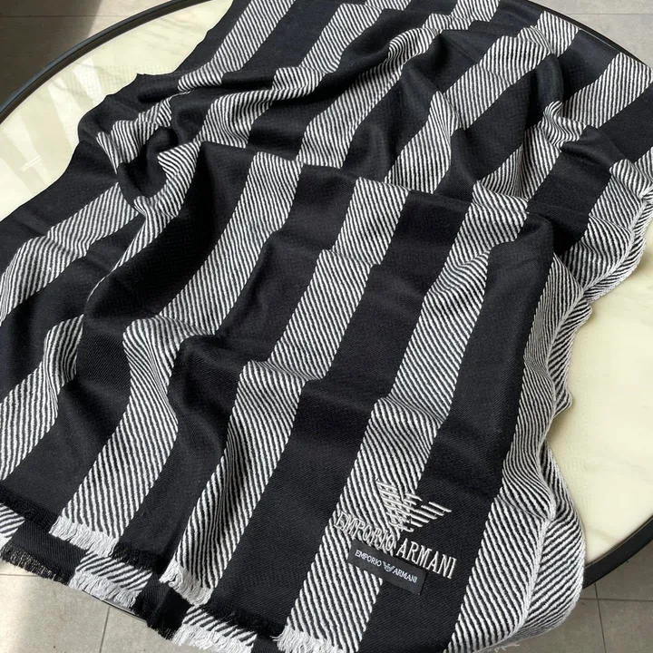 スーパーコピー フェンディ マフラー