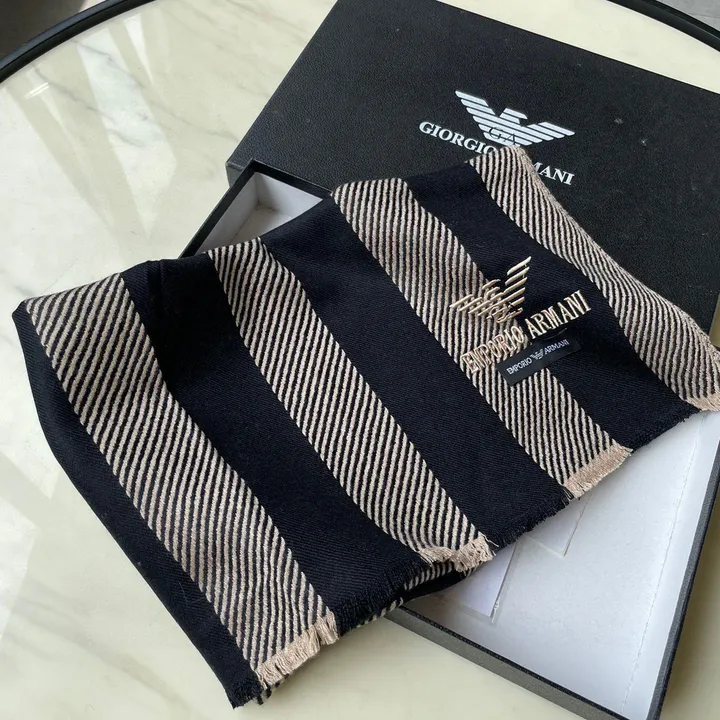 スーパーコピー フェンディ マフラー