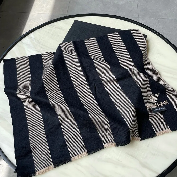 スーパーコピー フェンディ マフラー