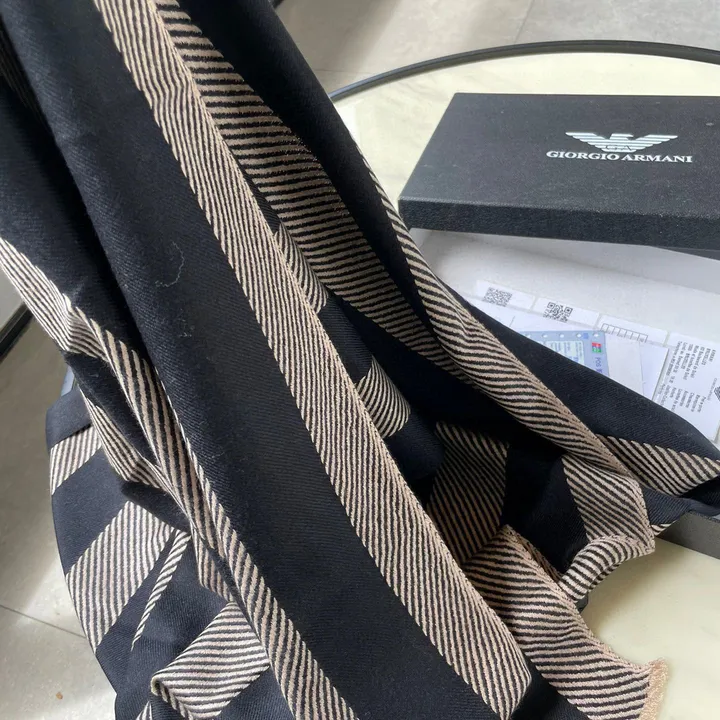 スーパーコピー フェンディ マフラー