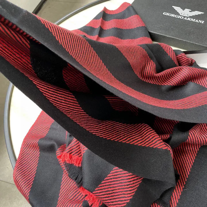 スーパーコピー フェンディ マフラー