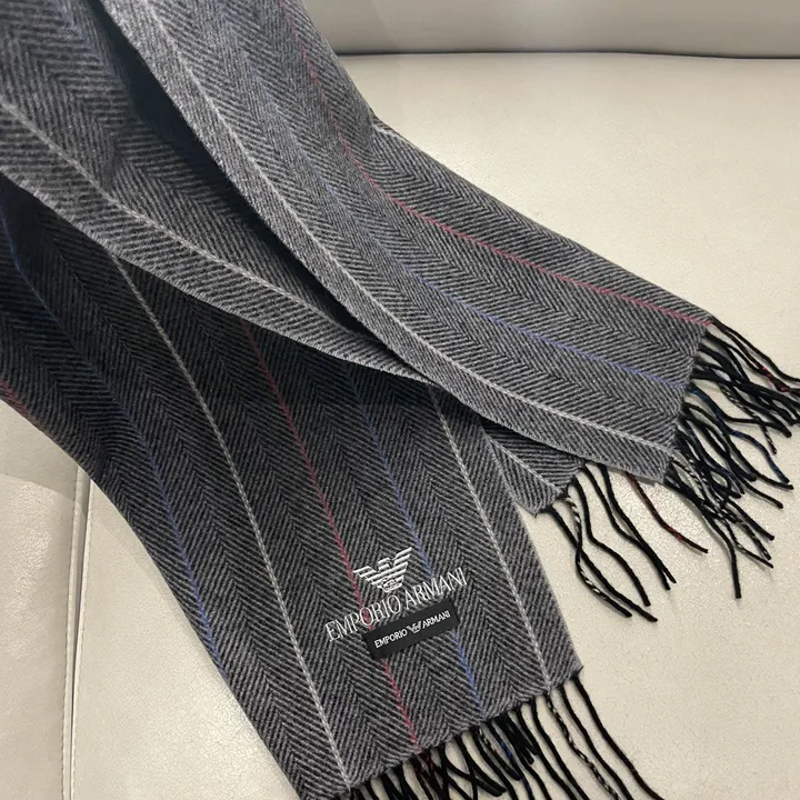 スーパーコピー フェンディ マフラー