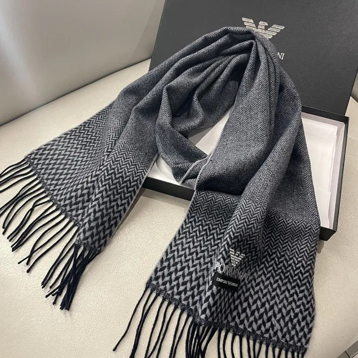 スーパーコピー フェンディ マフラー