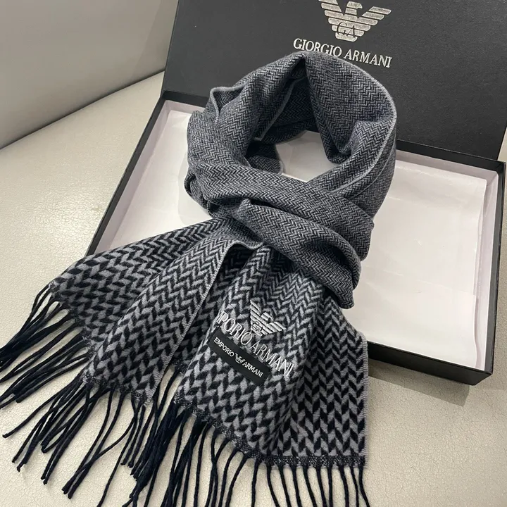 スーパーコピー フェンディ マフラー