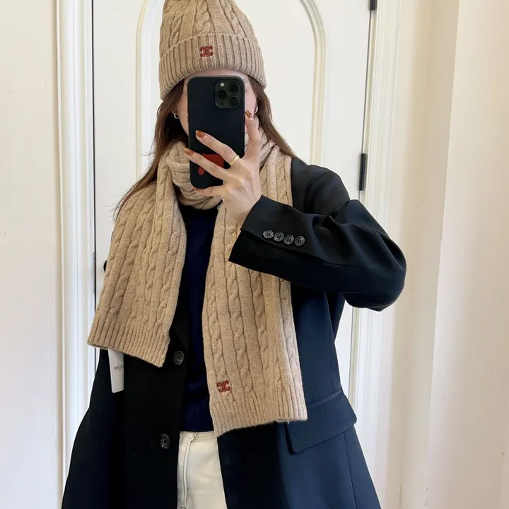 スーパーコピー セリーヌ マフラー