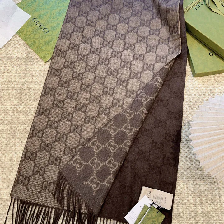 スーパーコピー グッチ マフラー