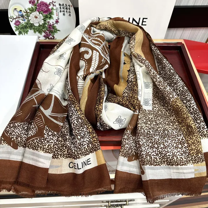 スーパーコピー セリーヌ マフラー