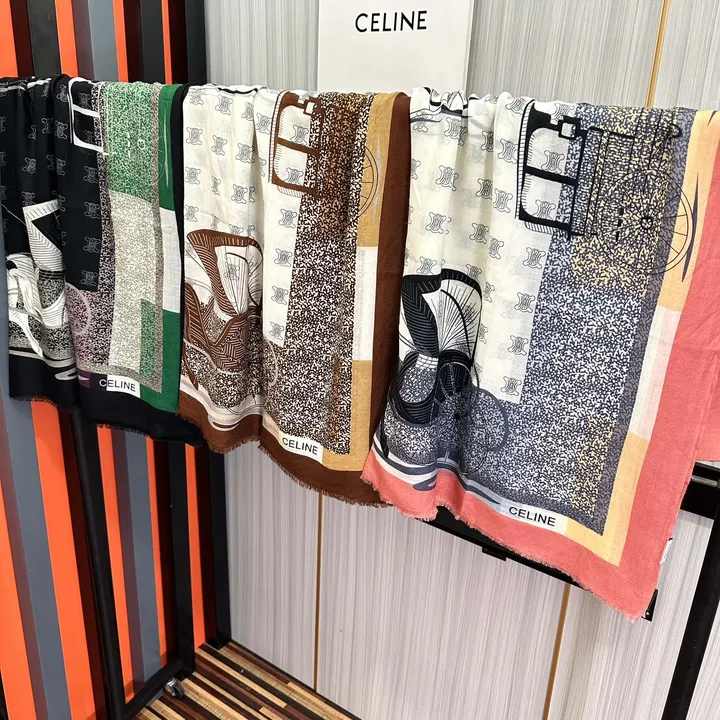 スーパーコピー セリーヌ マフラー