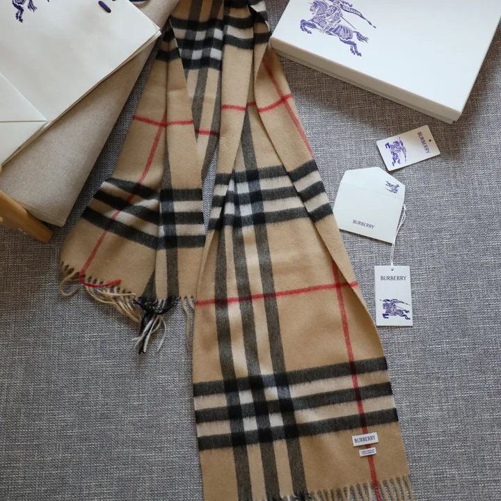 スーパーコピー バーバリー ス マフラー