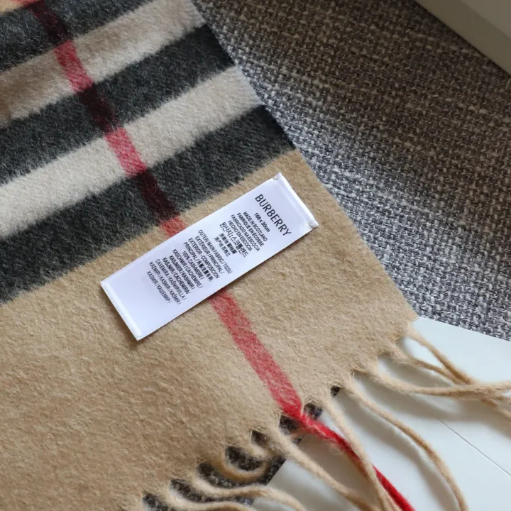 スーパーコピー バーバリー ス マフラー