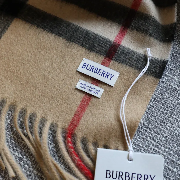 スーパーコピー バーバリー ス マフラー