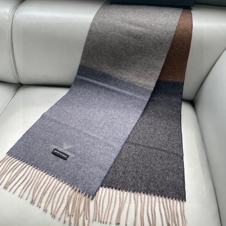 スーパーコピー フェンディ マフラー