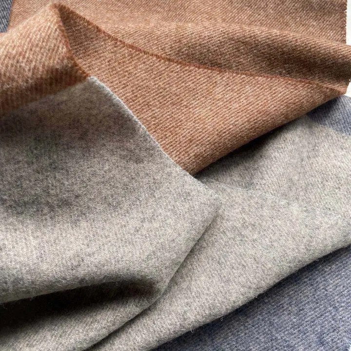 スーパーコピー フェンディ マフラー