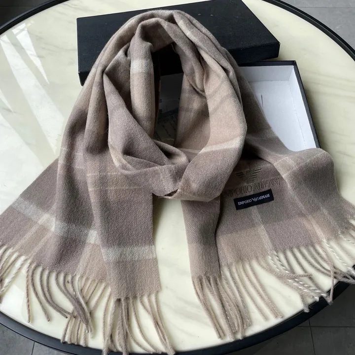 スーパーコピー フェンディ マフラー