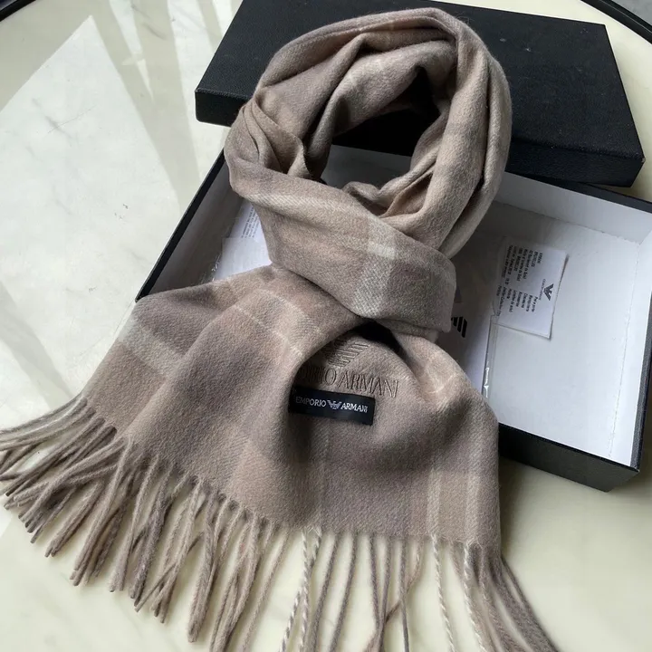 スーパーコピー フェンディ マフラー